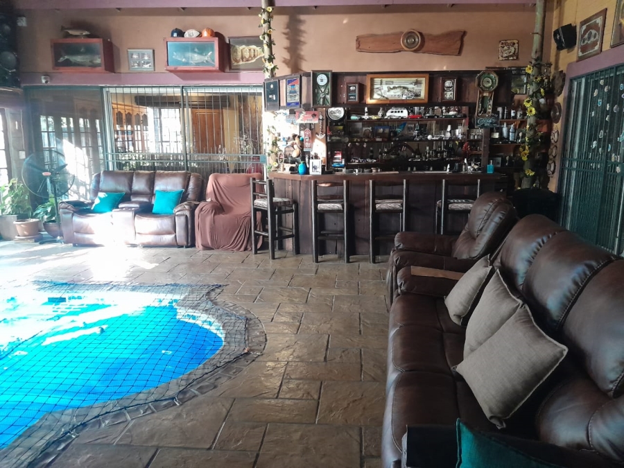 4 Bedroom Property for Sale in Bodorp North West